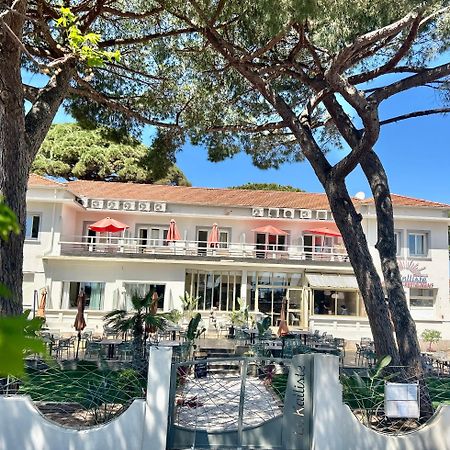 Logis Hotel Restaurant Le Kalliste Hyeres Exterior photo